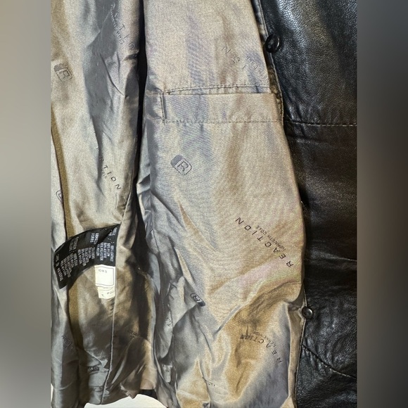 Reaction by Kenneth Cole Women's Y2K Black Leather Blazer Jacket Size M - Picture 9 of 10